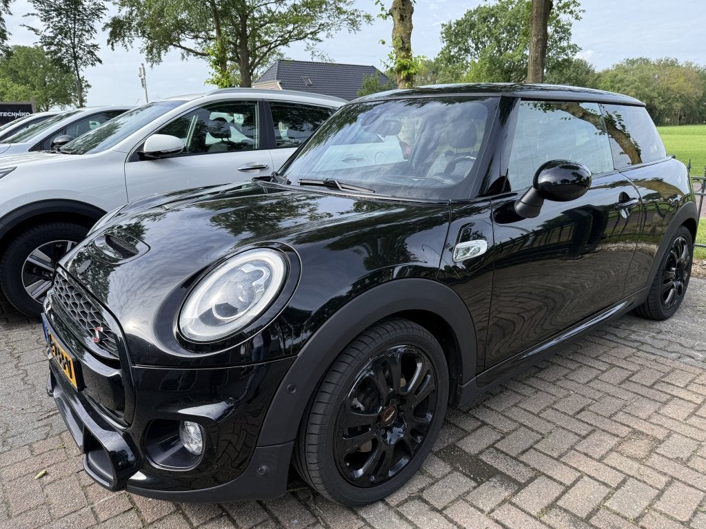 MINI 3-deurs 2.0 Coop.S Chili SB JWC / HUD / PANO / STOELVER, Auto's, Mini, 1998 cc, Gebruikt, 4 stoelen, Leder