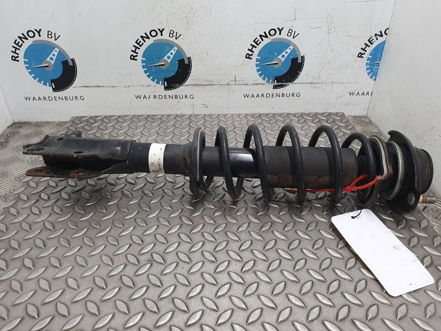 MITSUBISHI SPACE STAR A05A Mk6 VEERPOOT / SCHOKBREKER RV 201, Ophalen of Verzenden, Gebruikt, ARN erkend