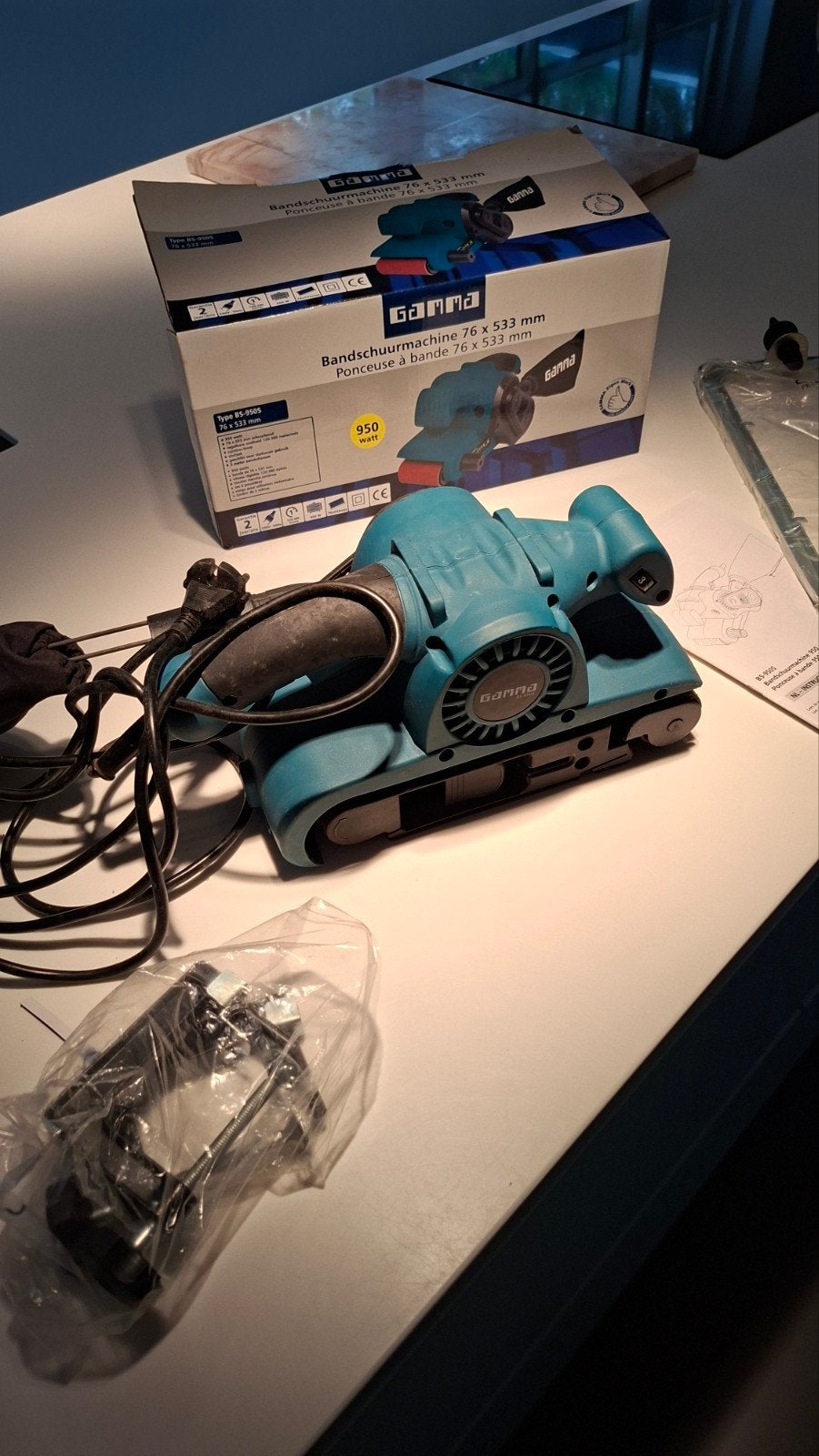 Gamma Bandschuurmachine 950W - Zo goed als nieuw, Ophalen