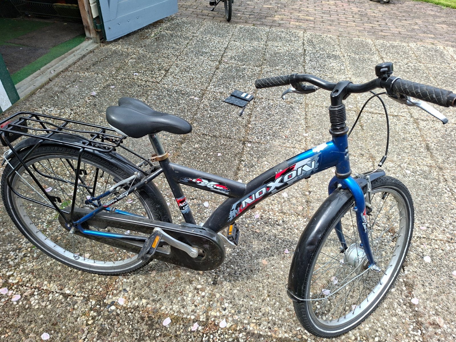 Noxon kinderfiets 24 inch - Blauw/Zwart, Fietsen en Brommers, Ophalen of Verzenden, Gebruikt, Minder dan 16 inch