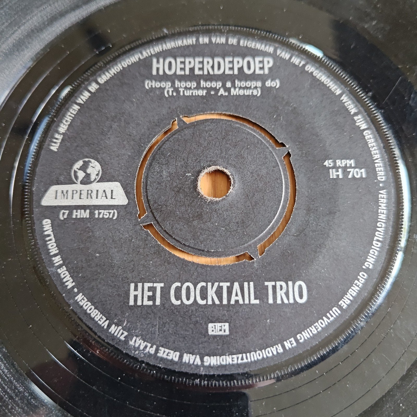 Het Cocktail Trio Hoeperdepoep (Hoop hoop hoop a hoopa do), Gebruikt, 7 inch, Ophalen of Verzenden, EP