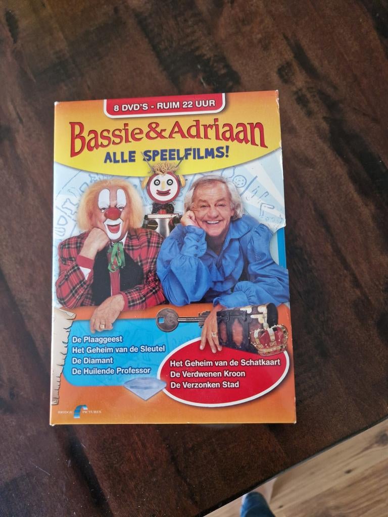 Dvd box Bassie en Adriaan 8dvd's 22 uur film., Ophalen of Verzenden, Zo goed als nieuw
