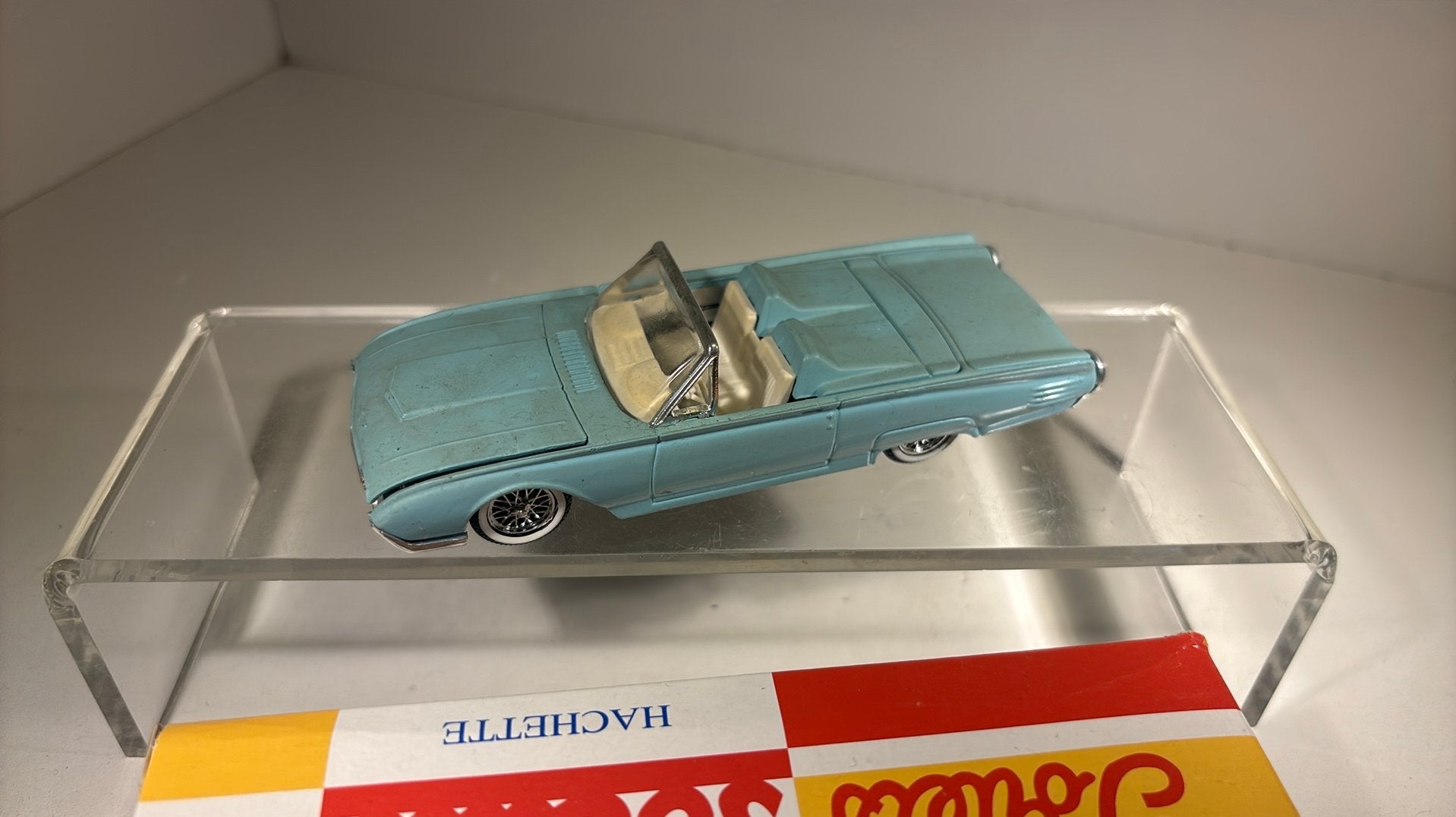 Ford thunderbrid solido 1.43, Auto, Solido, Ophalen of Verzenden, A