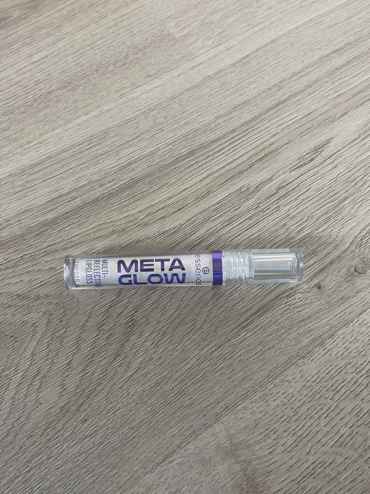 Essence Meta Glow Multi-Reflective Lipgloss, Sieraden, Tassen en Uiterlijk, Uiterlijk | Cosmetica en Make-up, Ophalen, Nieuw, Make-up