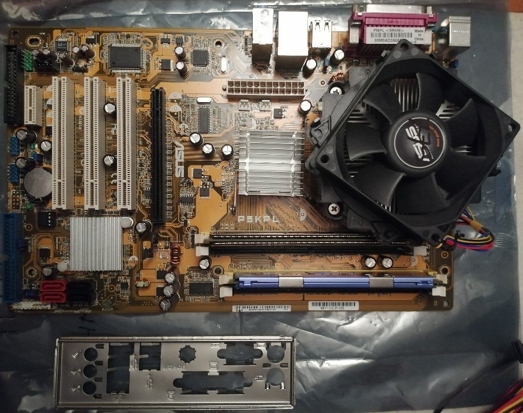 RETRO Q8200 set - moederbord + CPU + RAM + Koeler, Ophalen, Refurbished, DDR2, Socket 775