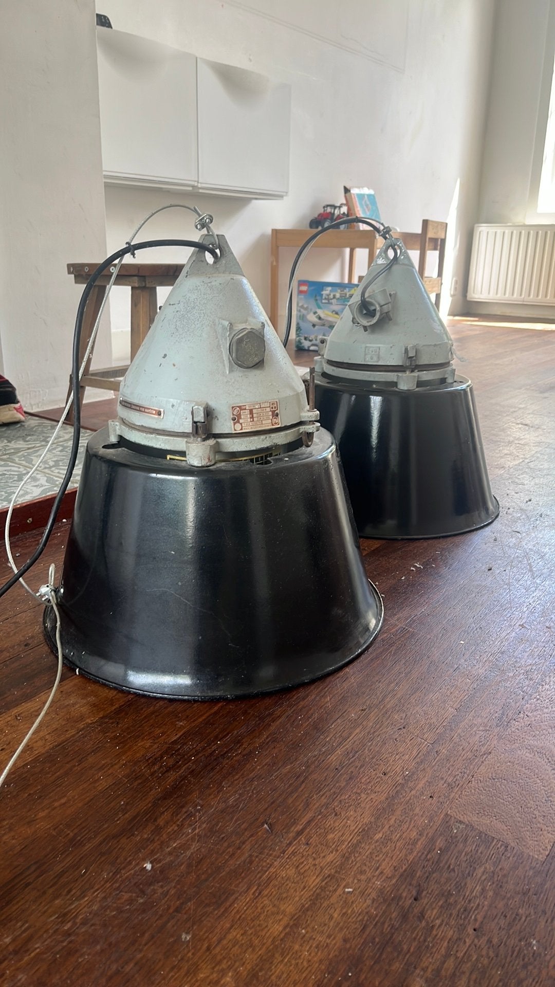 Twee industriële hang lampen, Ophalen, Gebruikt