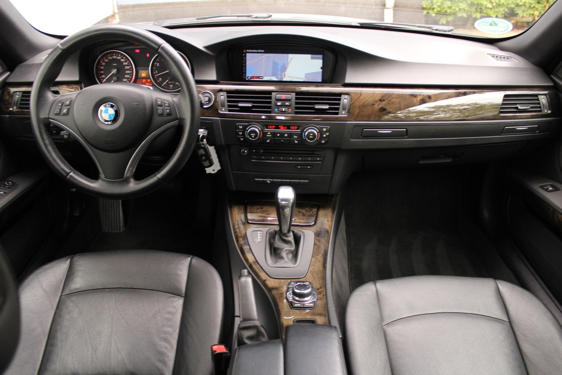 BMW 3 Serie Cabrio 325i High Executive 3.0L 6 Cilinder | Ele, Achterwielaandrijving, Gebruikt, Zwart, Cabriolet