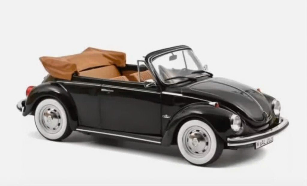 VW 1303 Cabriolet 1972 Zwart schaal 1/18 NOREV ref. 188533
