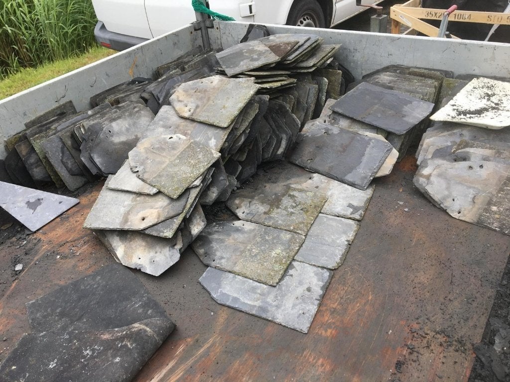 Te koop gebruikte dakleien, Doe-het-zelf en Verbouw, Dakpannen en Dakbedekking, Ophalen, Steen of Klei, Overige typen, Grijs