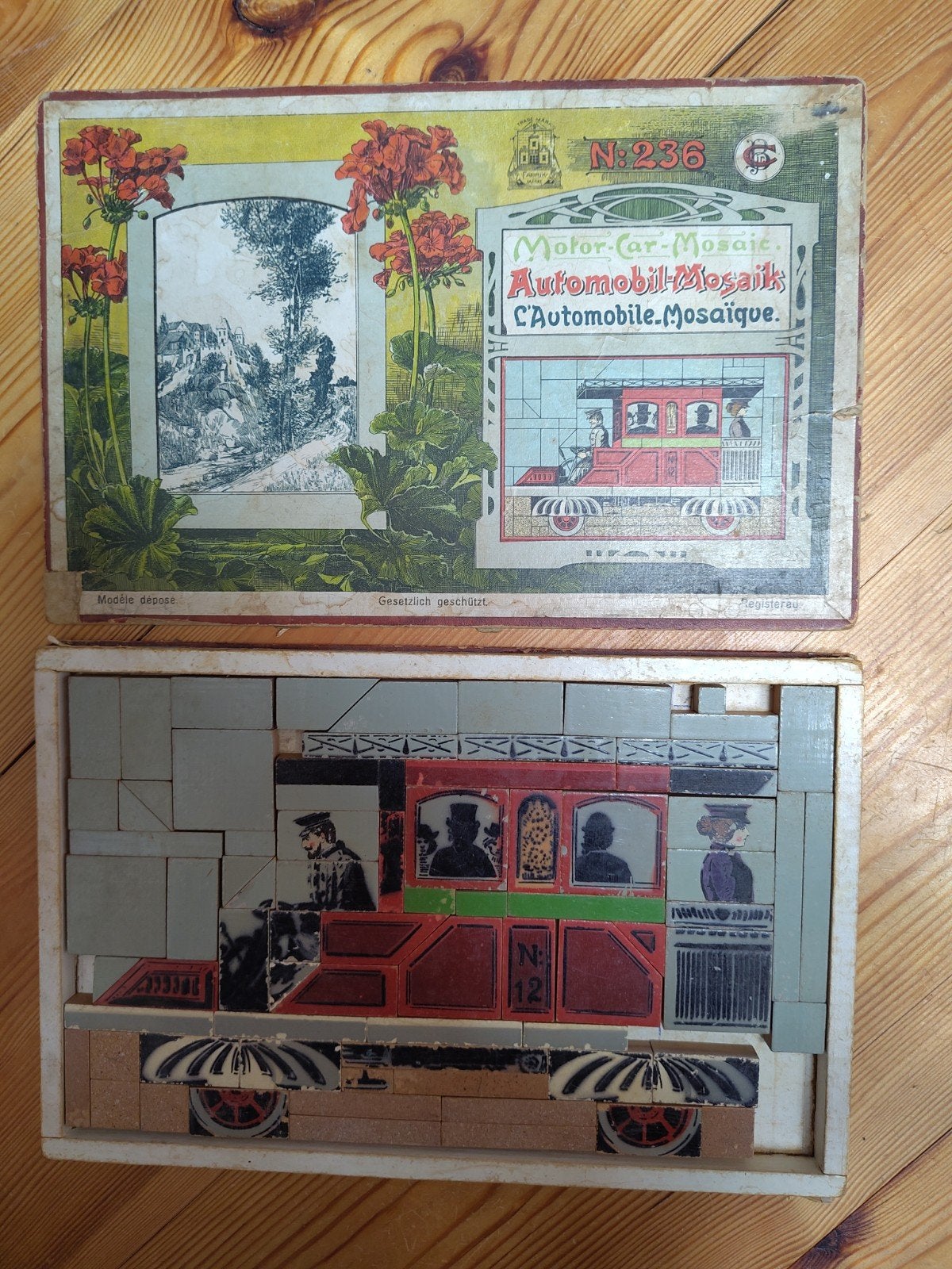 Antieke Keramiek Puzzel 'Motor Car-Mosaic' (begin 1900), Ophalen of Verzenden