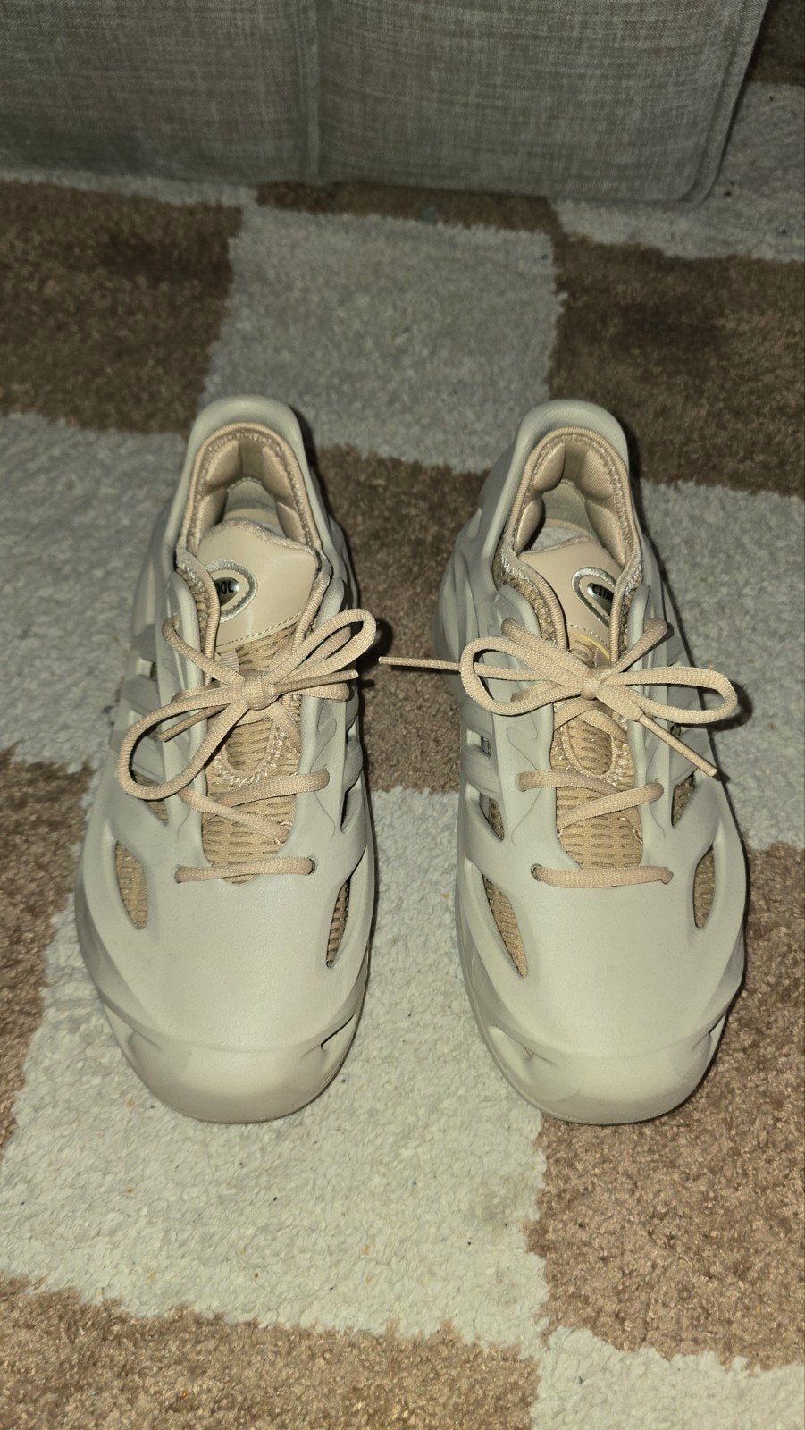 Adidas sneakers, Sport en Fitness, Basketbal, Verzenden, Schoenen