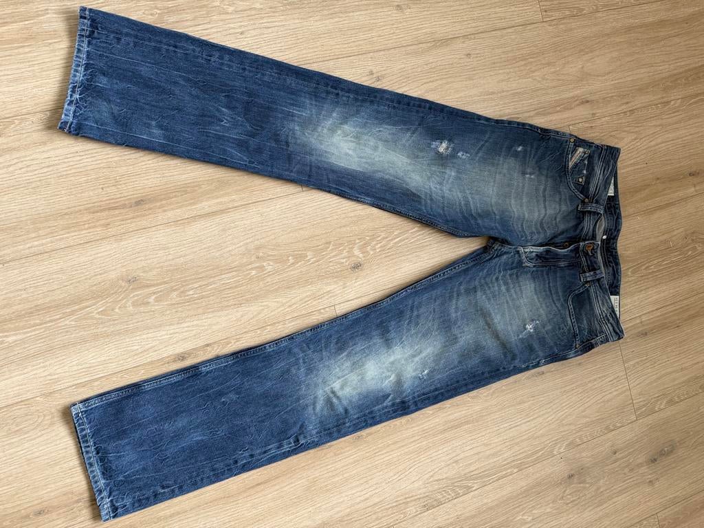 Diesel Larkee Jeans W34 L34 - Destroyed Look, Ophalen of Verzenden, Zo goed als nieuw, Blauw, W33 - W34 (confectie 48/50)