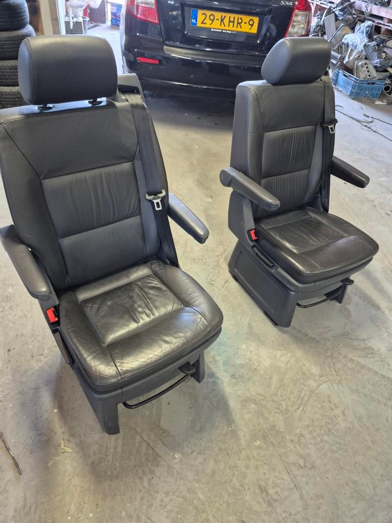 Luxe leren stoelen vw T5,T6, Ophalen of Verzenden, Gebruikt