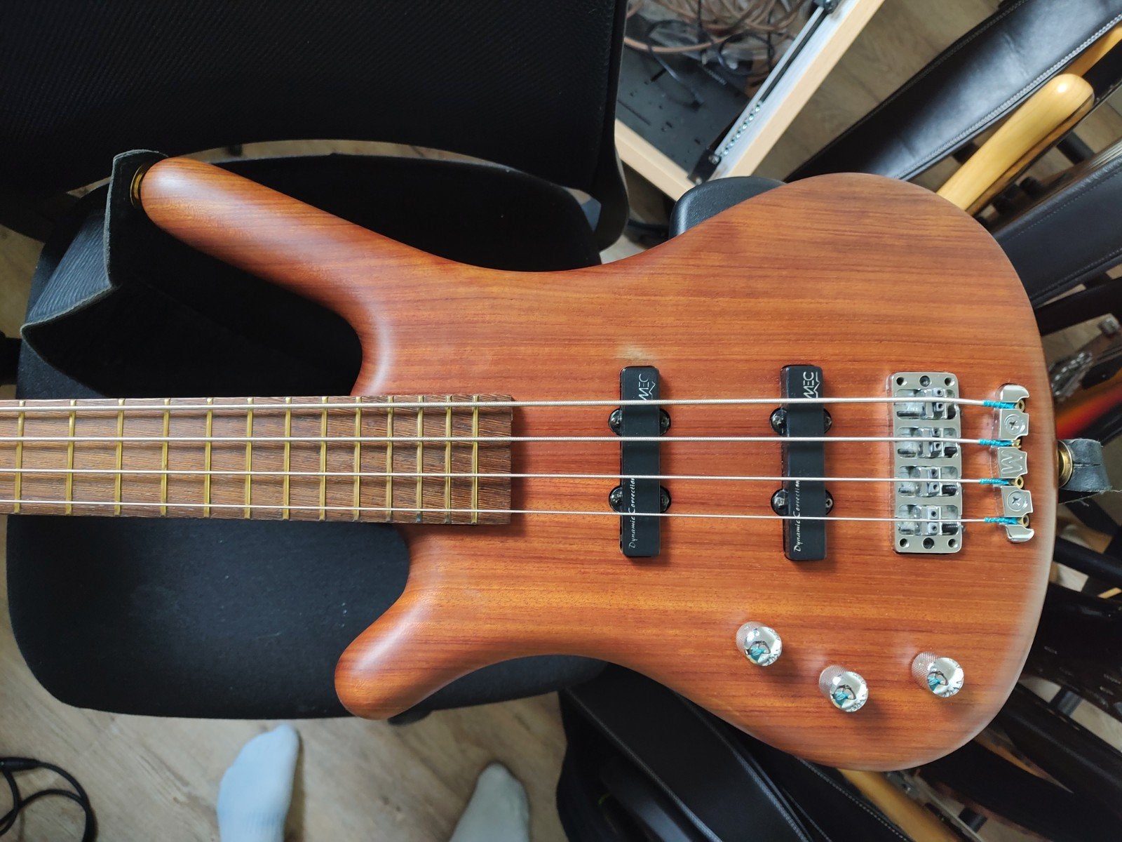 Warwick Corvette Standard (1997) - linkshandig / lefty, Ophalen, Gebruikt