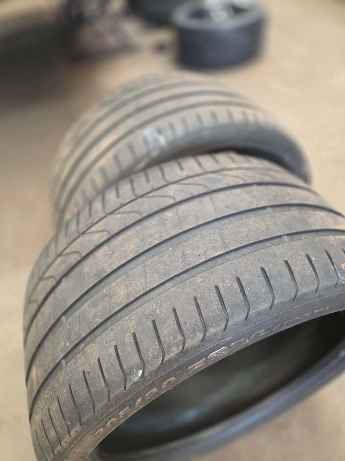 Gebruikte Zomerbanden 305/30 ZR20 - Pirelli P Zero, Auto-onderdelen, Banden en Velgen, Ophalen, 21 inch, Zomerbanden, Band(en)