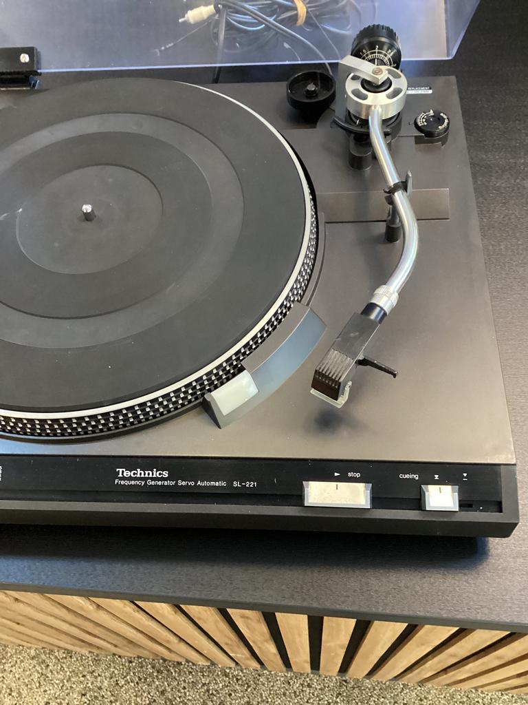 Technics sl 221, Audio, Tv en Foto, Platenspelers, Ophalen, Gebruikt, Automatisch, Platenspeler