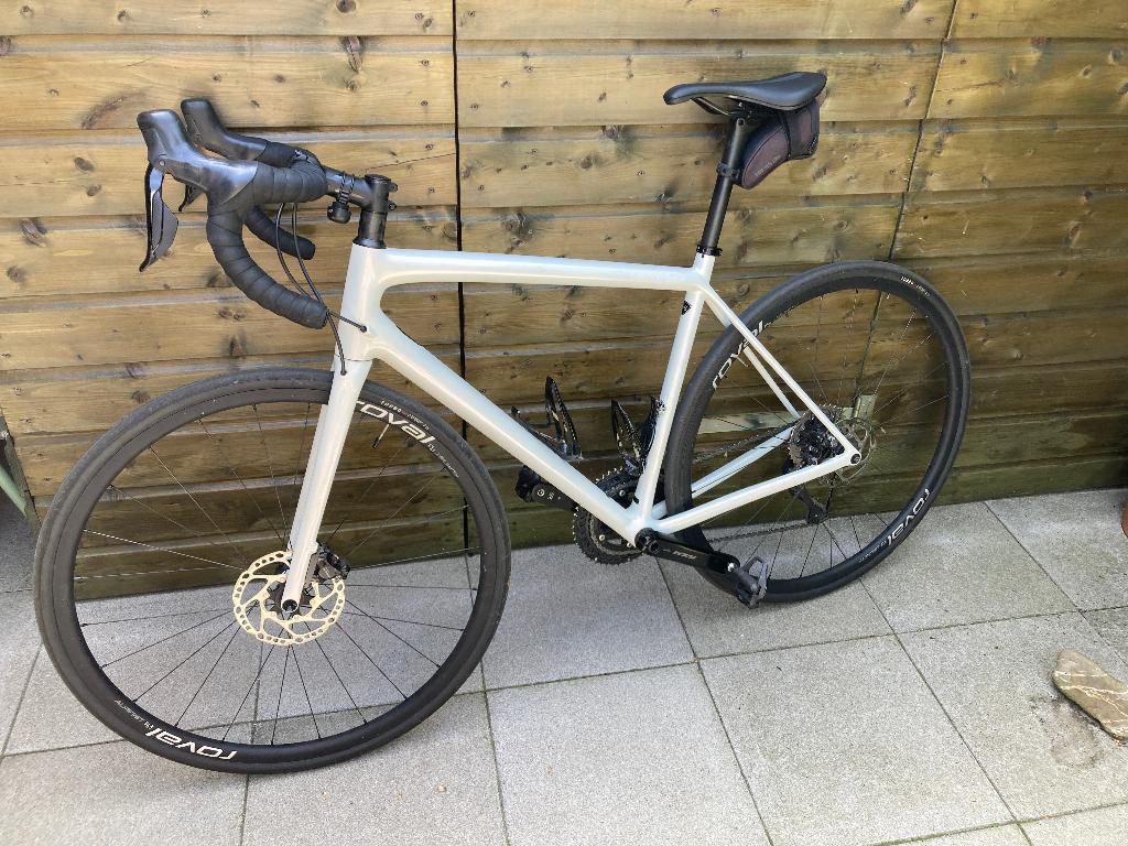 Specialized Aethos Comp 56, Overige merken, 28 inch, Gebruikt, Carbon