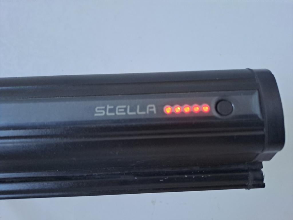 Stella e-bike accu met lader - Joycube 36V 14.5Ah 522Wh, Fietsen en Brommers, Fietsaccessoires | Fietsaccu's, Ophalen of Verzenden