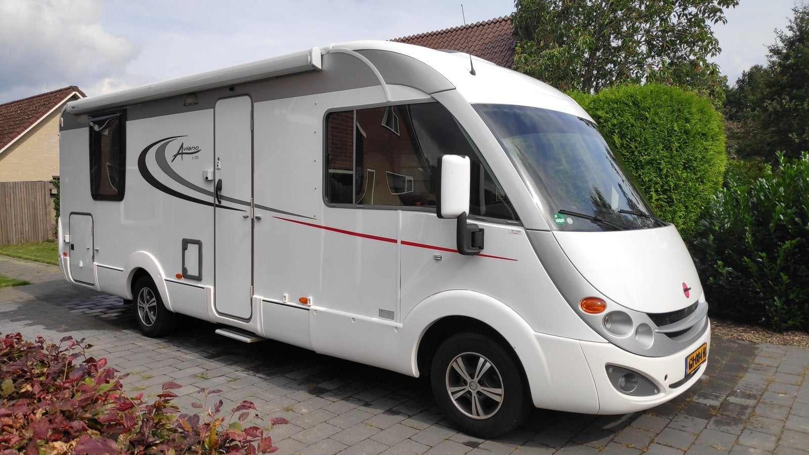 Caravans And Camping Burstner