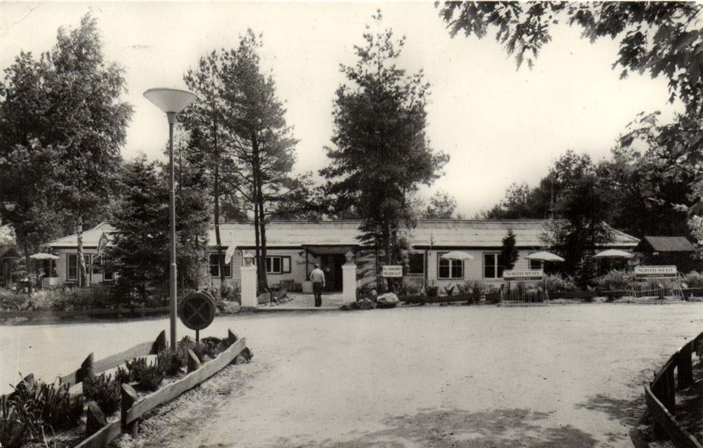 Beekbergen, Vakantie-oord Liederholt - groeten uit - 1971 ge, Ophalen of Verzenden, Voor 1920, Gelopen, Gelderland