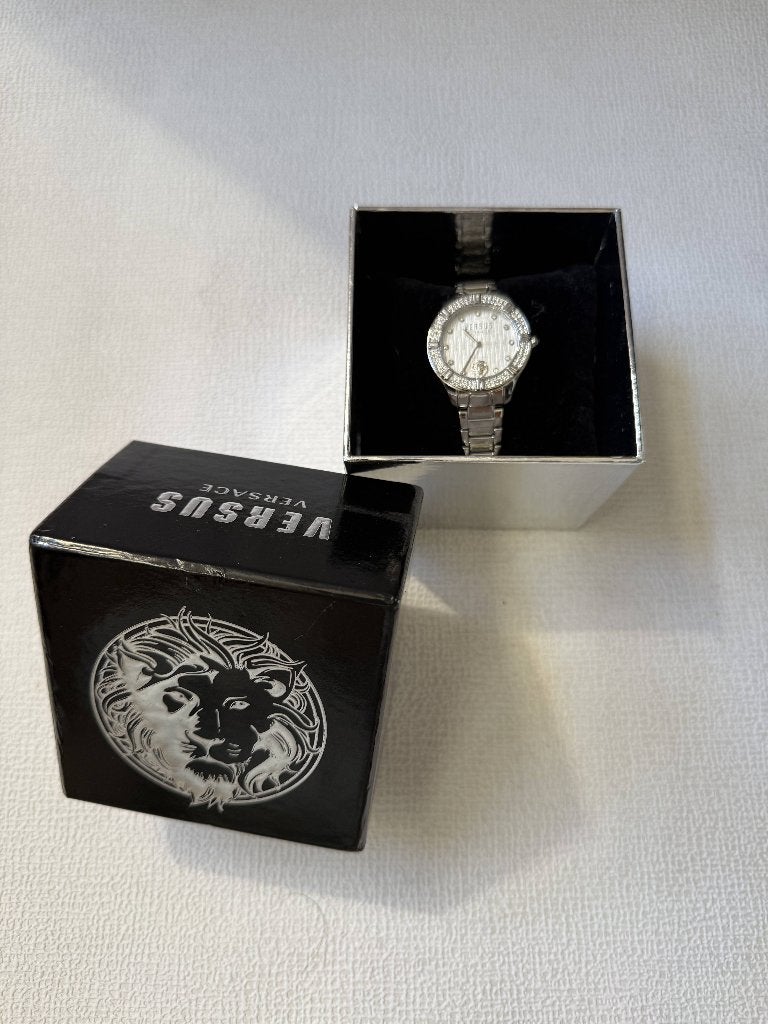 Versus Versace horloge met strass en stalen band, Overige merken, Staal, Staal, Verzenden