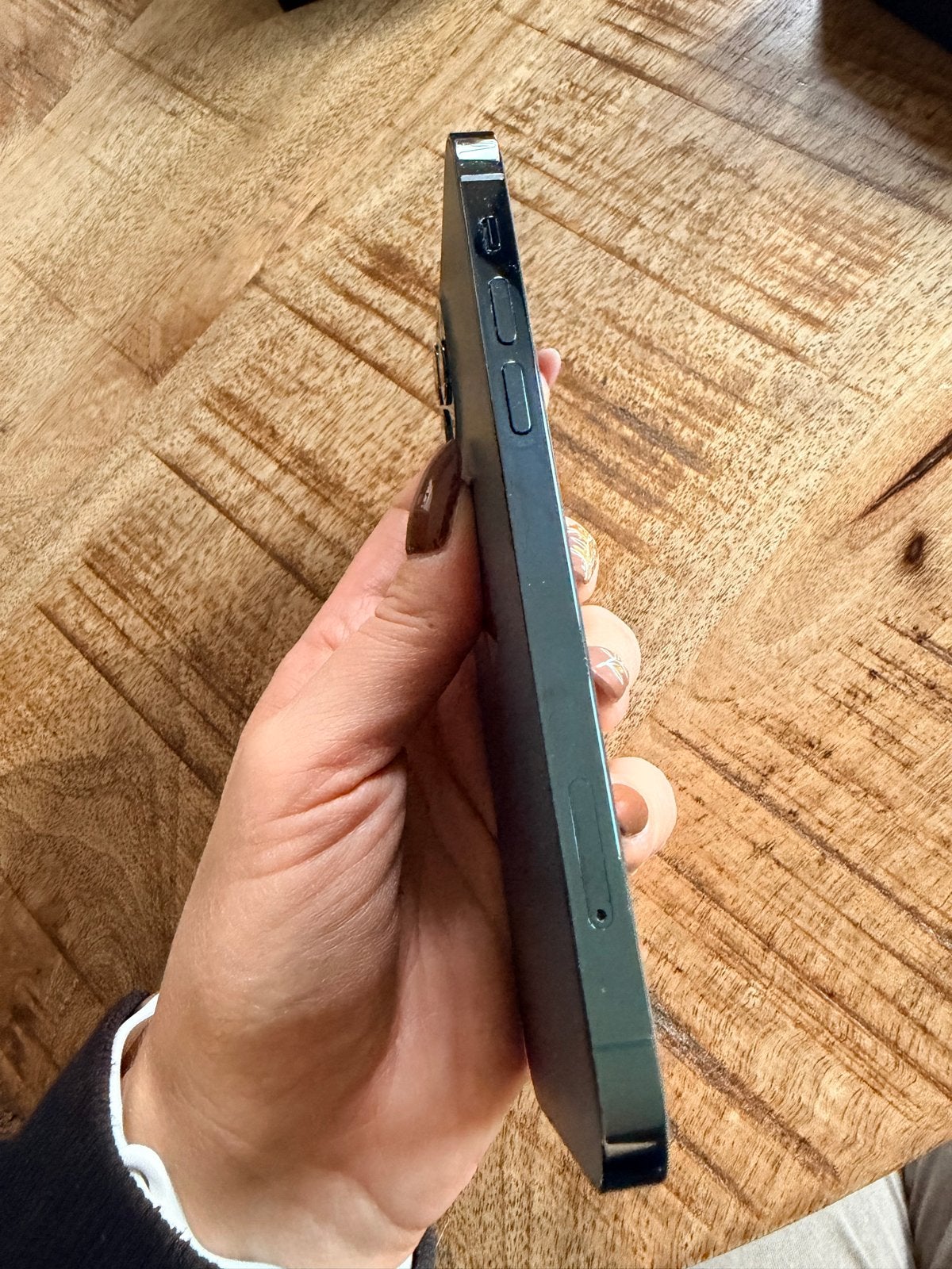 Foto 8 van iPhone 12 Pro Max 128GB - Zo goed als nieuw