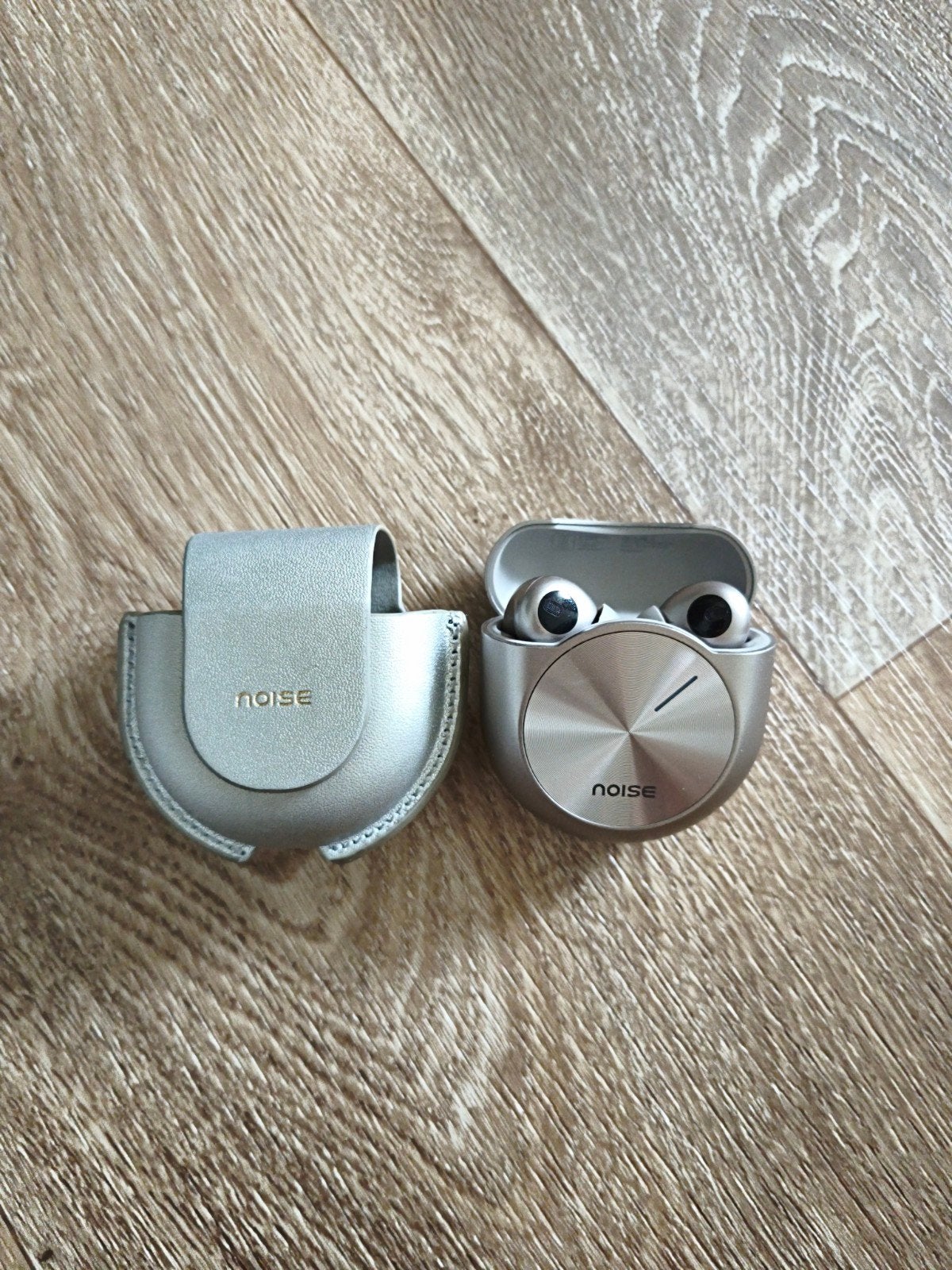 Noise by Bose oordopjes met ANC - Zo goed als nieuw, Audio, Tv en Foto, Koptelefoons, In-ear, Goud, Ophalen of Verzenden, Zo goed als nieuw