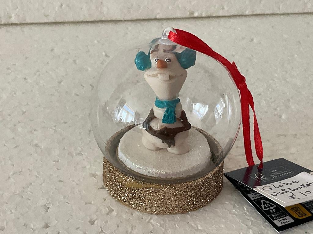 Disney Frozen - olaf - globe - kerstbal, Verzamelen, Disney, Ophalen of Verzenden, Overige figuren, Zo goed als nieuw, Beeldje of Figuurtje