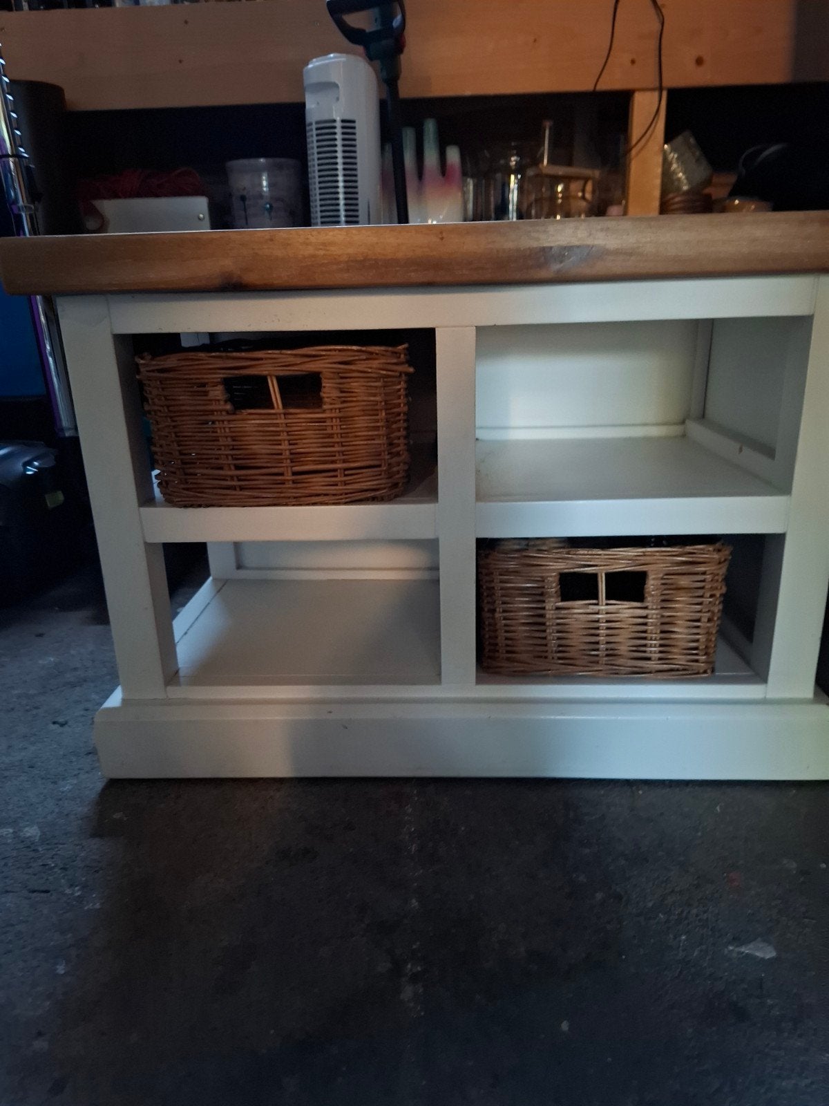 Foto 2 van Salontafel met opbergruimte - 65x65x45 cm