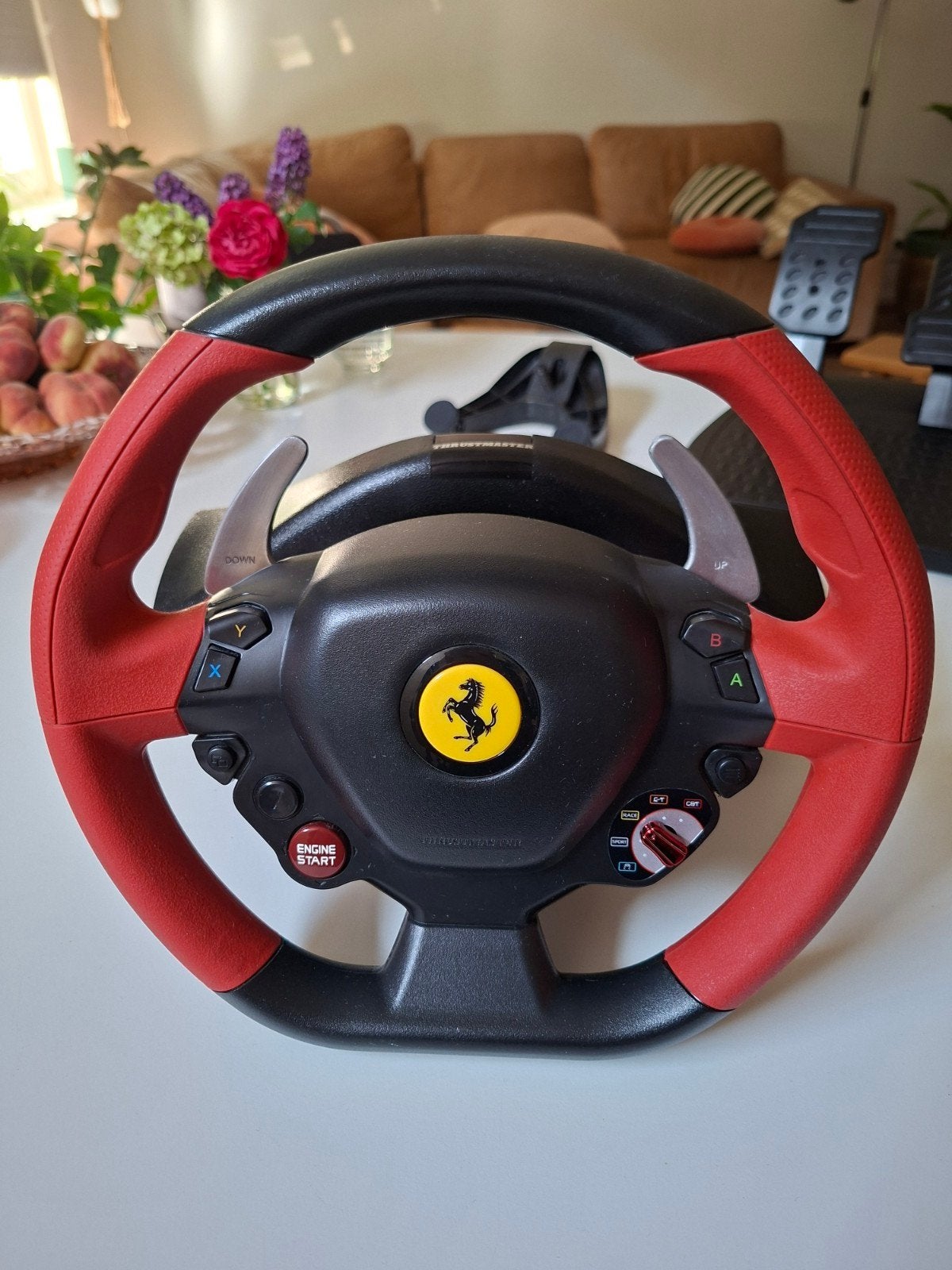 Thrustmaster Ferrari 458 Spider Racing Wheel & Pedalen, Ophalen, Overige merken, Zo goed als nieuw