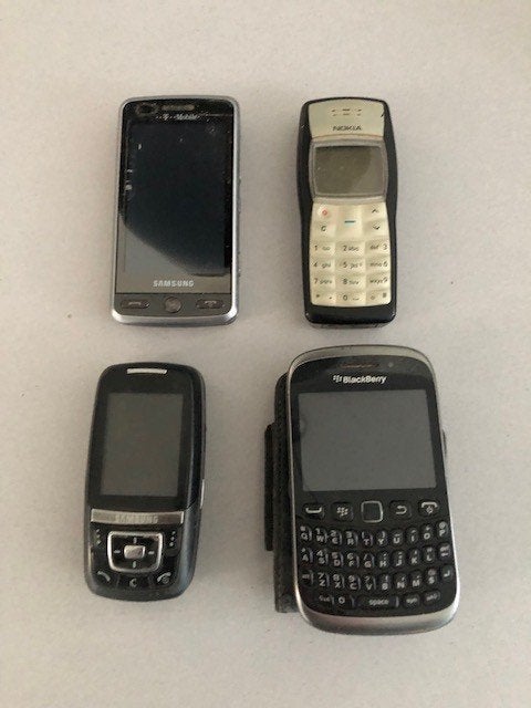 Kleine Partij Mobiele Telefoons (Werking Onbekend), Ophalen of Verzenden, Niet werkend
