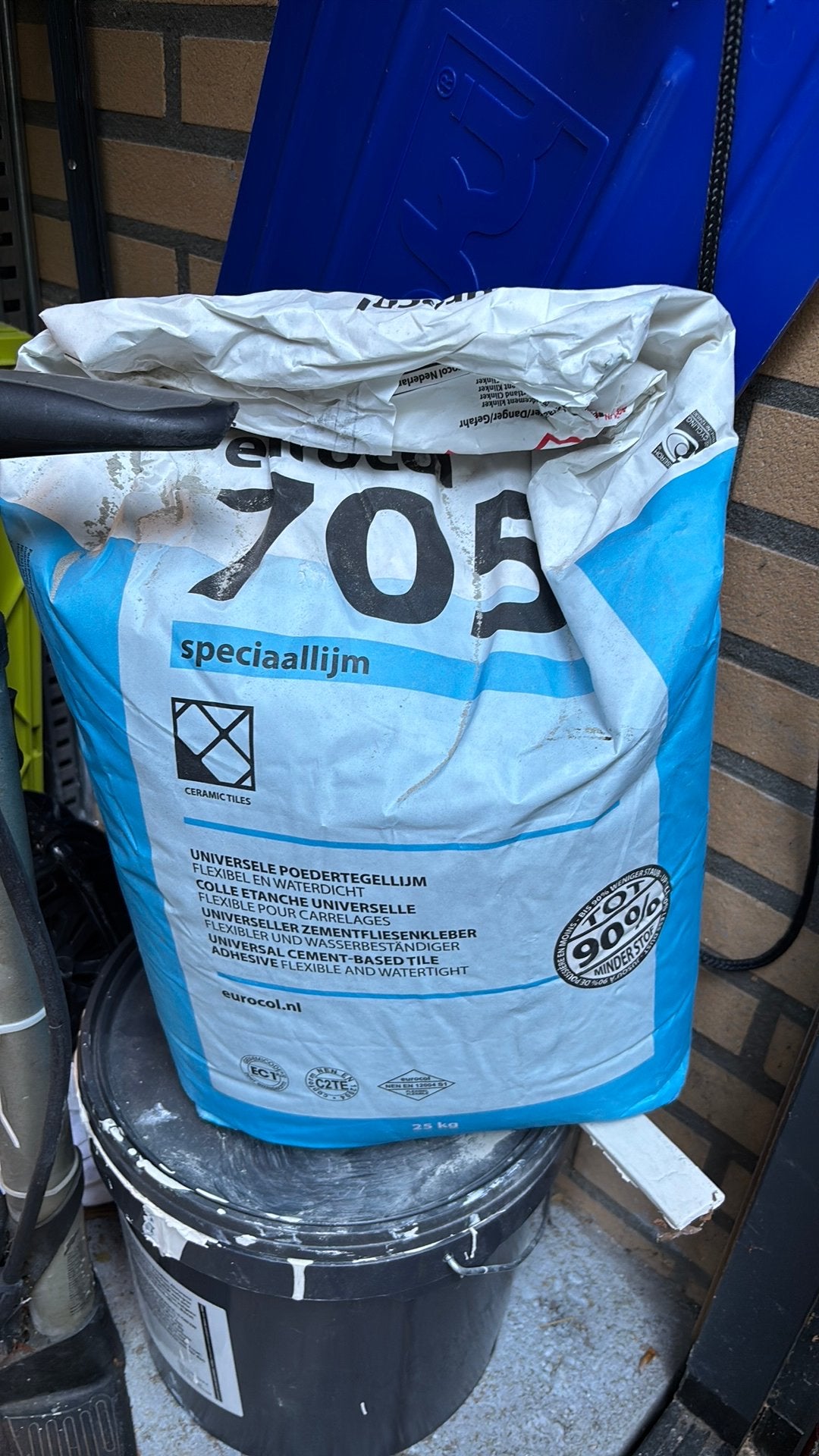 Eurocol 705 flexibele tegellijm, nog ca 20 kg, Ophalen, Nieuw, Overige materialen