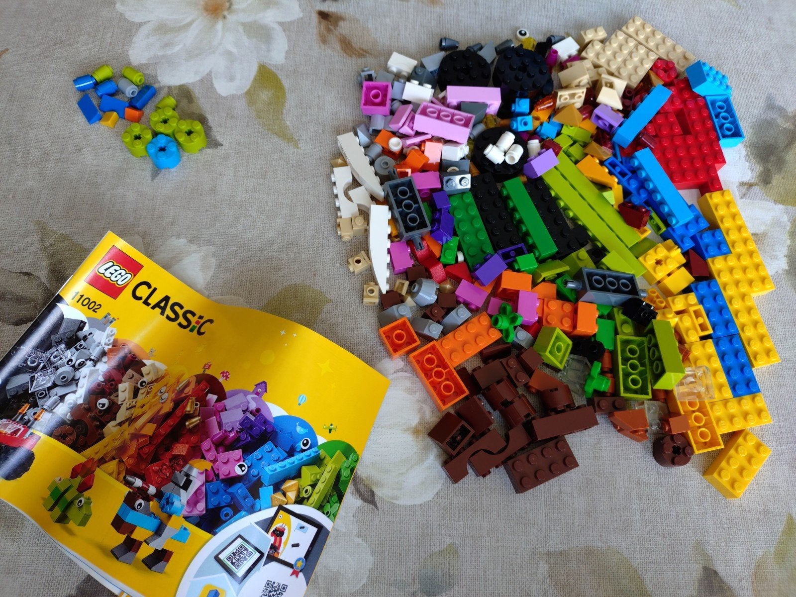 Lego Classic 11002 Creatieve Basisset met Bouwstenen, Gebruikt, Overige thema's, Lego, Ophalen of Verzenden