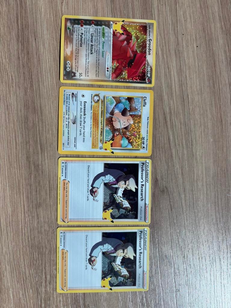 Set 4 pokemon kaarten, Verzenden, Zo goed als nieuw, Meerdere kaarten