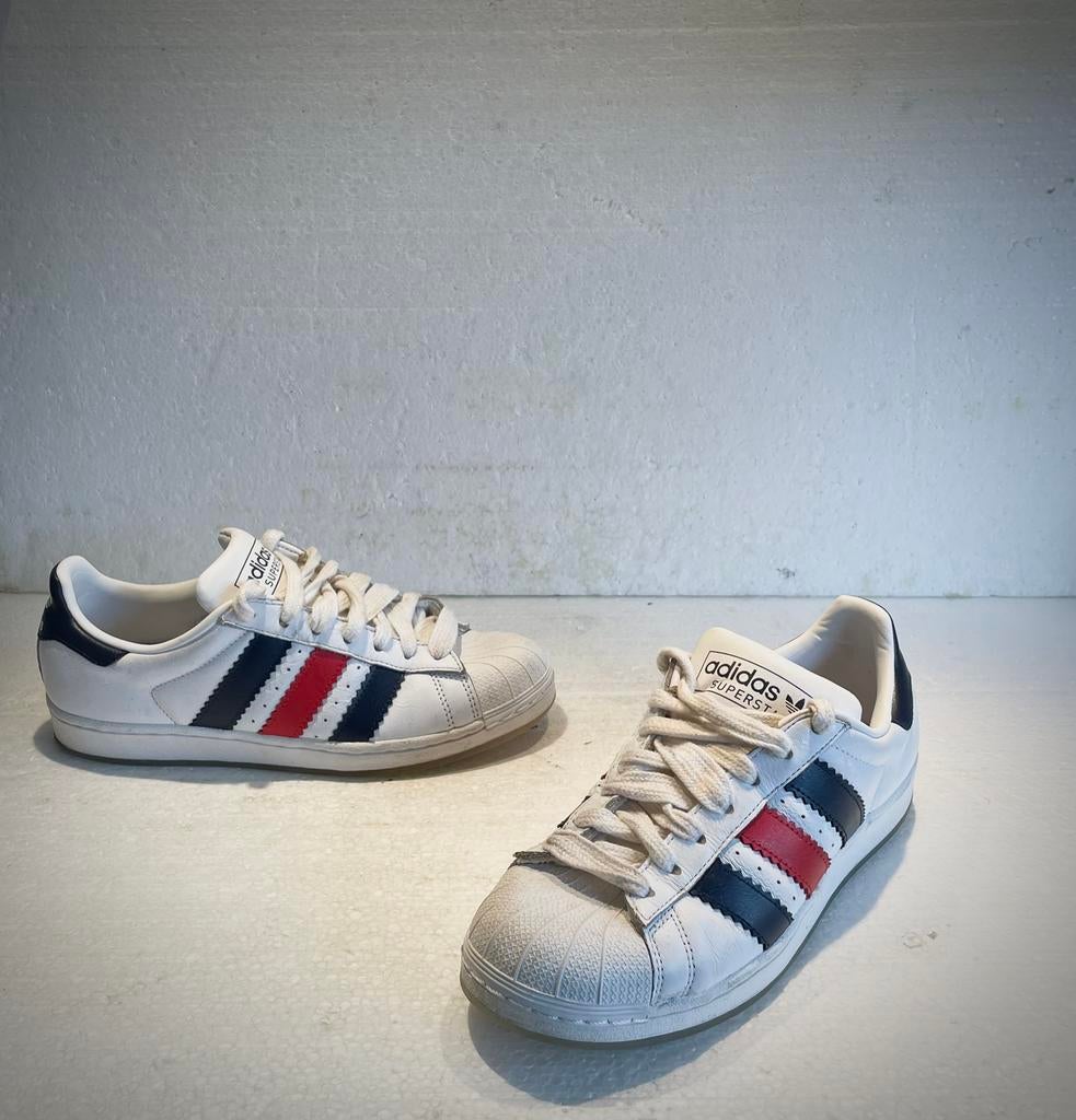 Adidas Originals Superstar Special Edition letters zool 41, Ophalen of Verzenden, Zo goed als nieuw, Schoenen