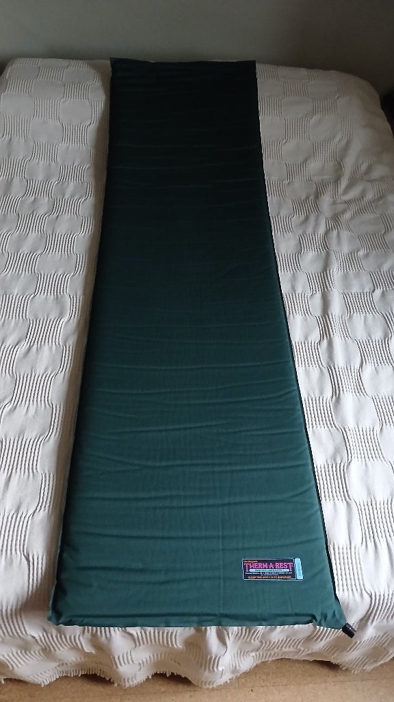 Zelfopblaasbare Thermarest Slaapmatjes (2x), Caravans en Kamperen, Slaapmatten, Ophalen of Verzenden, Zo goed als nieuw