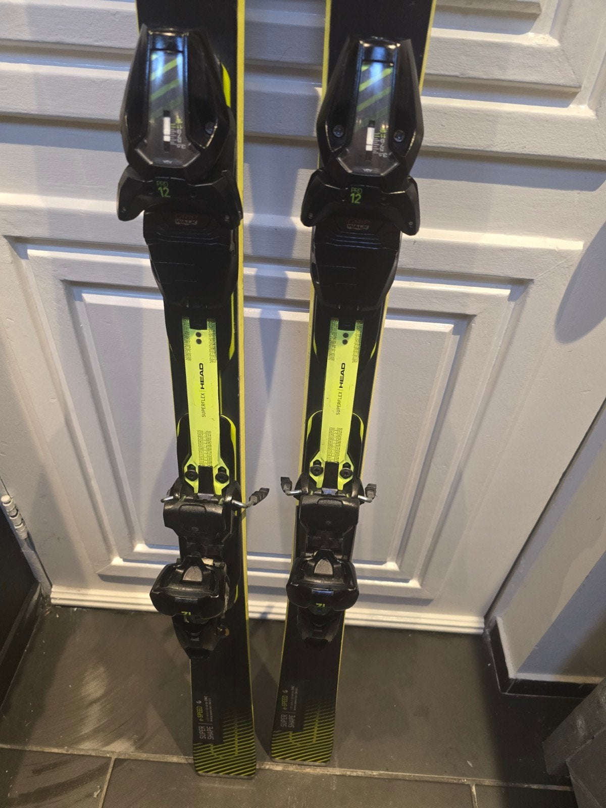 177cm head supershape e-speed np1000euro worldcup, 160 tot 180 cm, Ophalen of Verzenden, Zo goed als nieuw, Carve