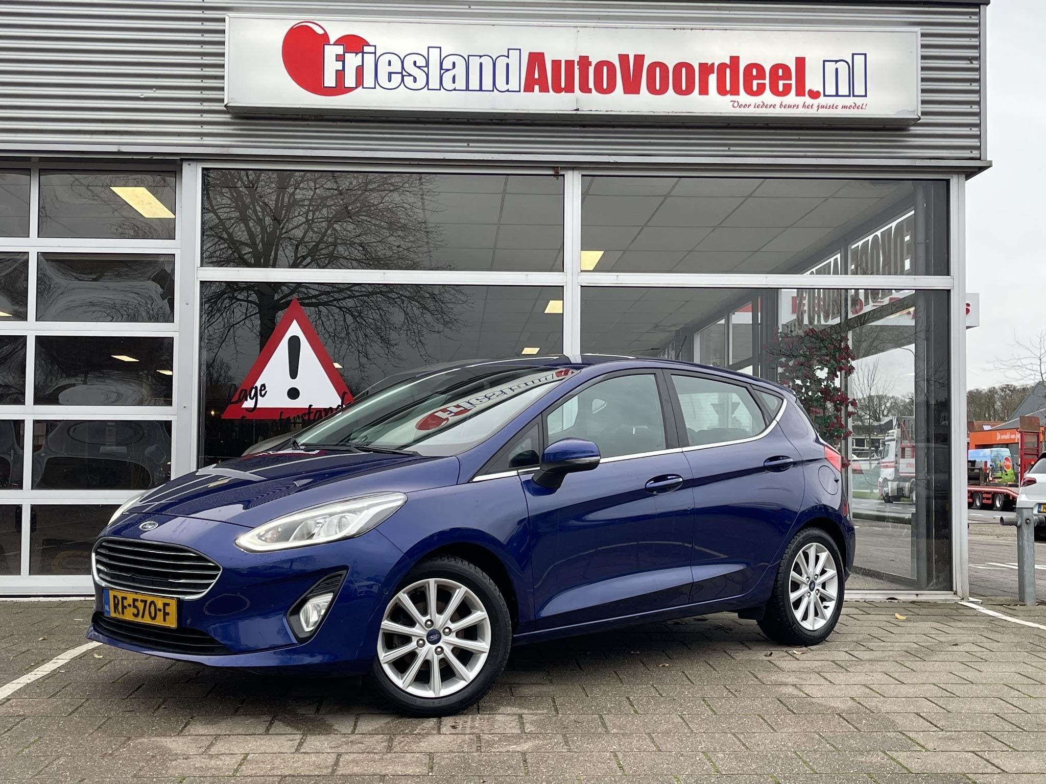 Ford Fiesta 1.0 EcoBoost Titanium / 5 drs//Adaptive Cruise/C, Euro 6, 580 kg, Met garantie (alle), Blauw