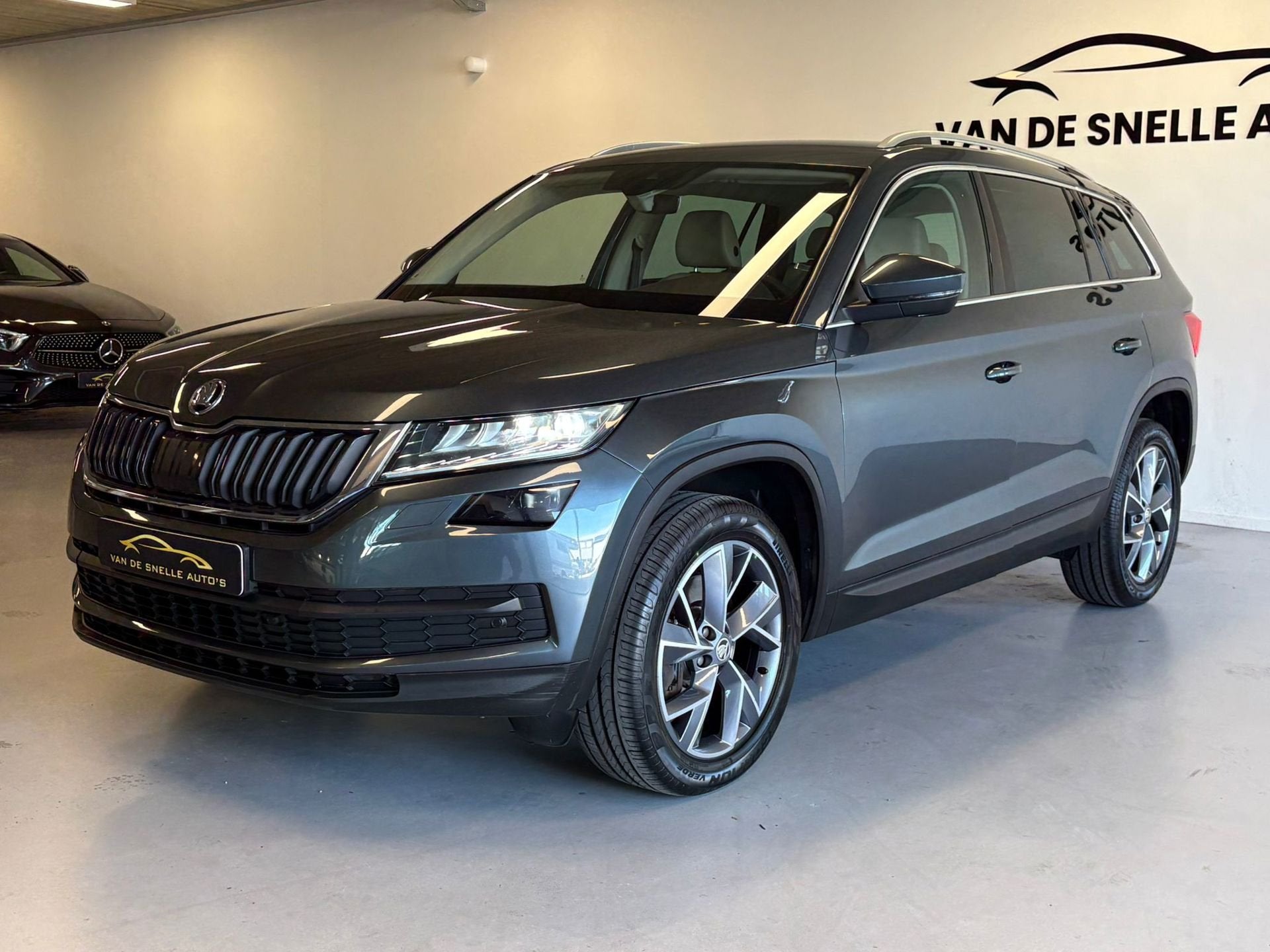 Skoda KODIAQ 2.0 TSI 4x4 Sportline Business 7p. CAMERA/STOEL, Automaat, 1651 kg, Euro 6, 14 km/l