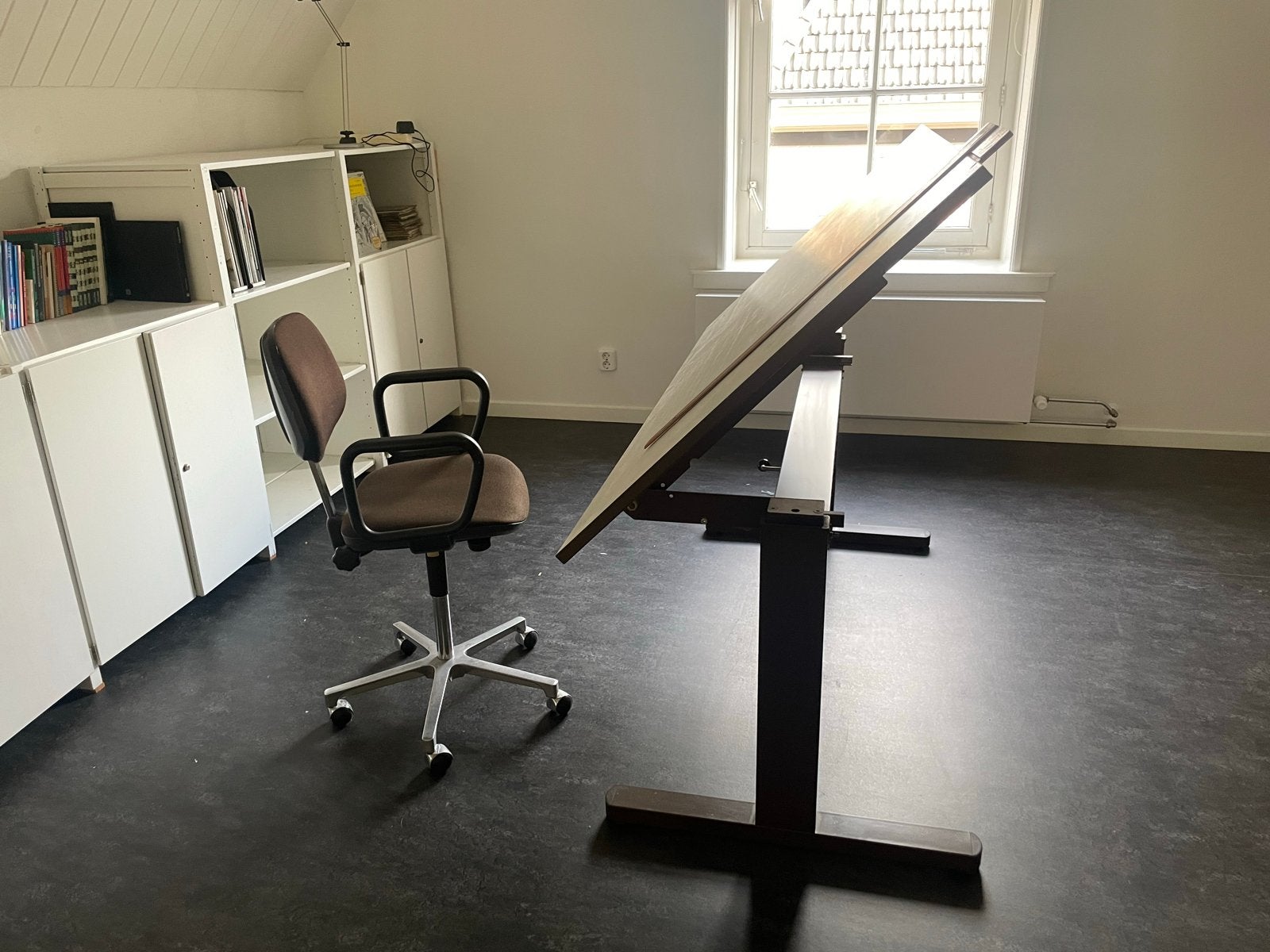 Perfecte tekentafel / werktafel, Doe-het-zelf en Verbouw, Tekentafels, Ophalen, Gebruikt, 150 tot 170 cm