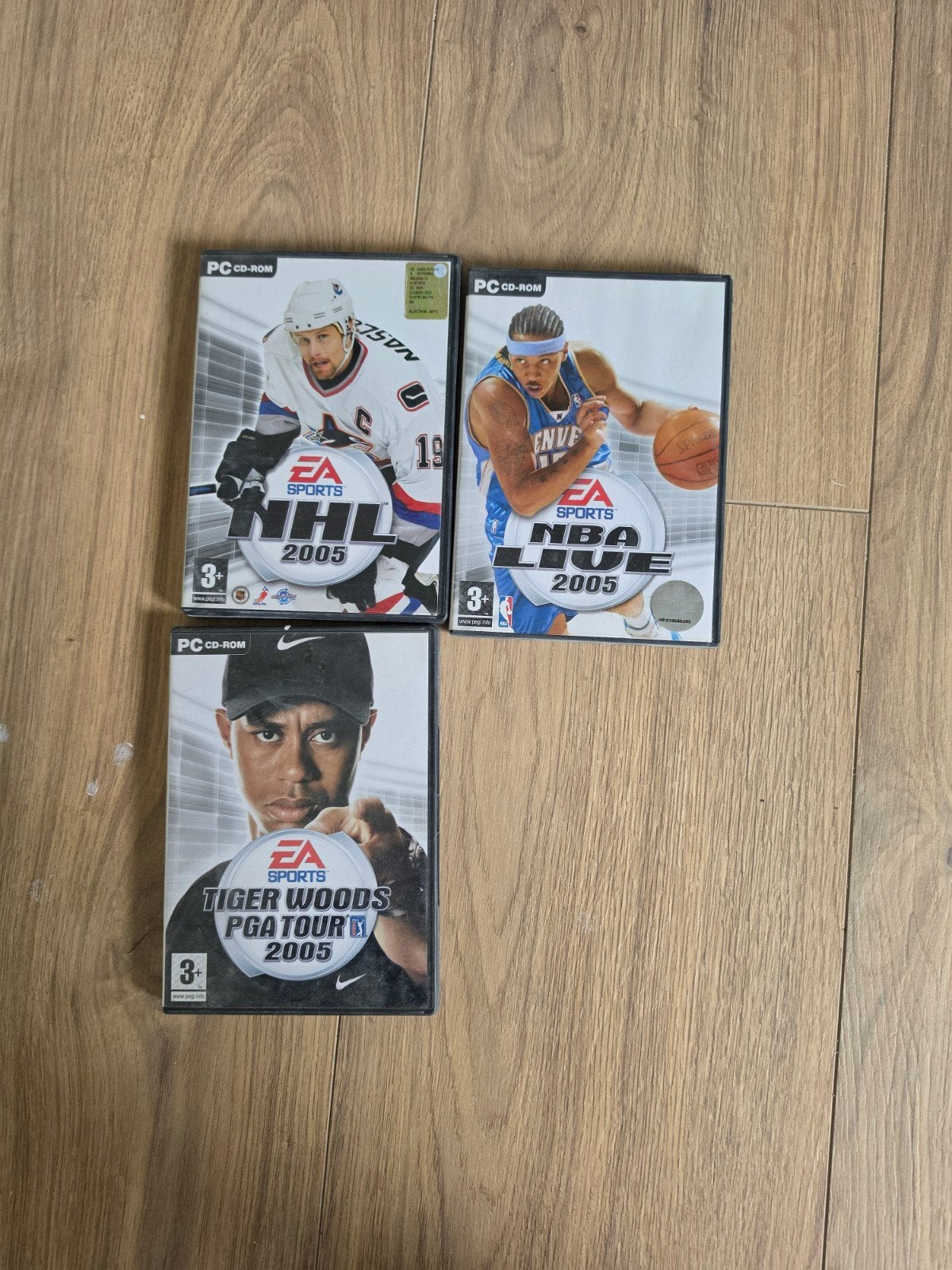 EA Sports PC CD-ROM Games 2005: NHL, NBA Live, Tiger Woods, Ophalen of Verzenden, Gebruikt, Sport, Vanaf 3 jaar