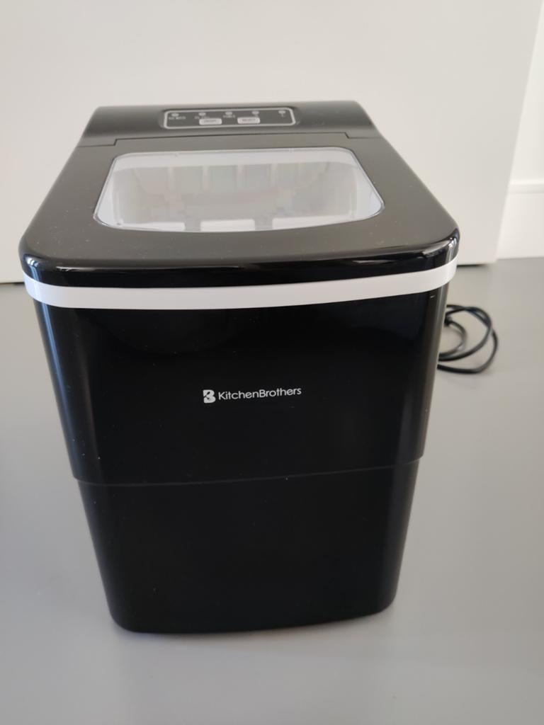 KitchenBrothers IJsblokjesmachine 2L 12kh/24h, Ophalen of Verzenden, Zo goed als nieuw