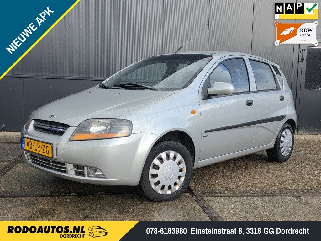 Chevrolet Kalos 1.4 Class 5-Drs Airco Nw Distr. Nw APK ✅, 13 km/l, Gebruikt, Kalos, Verwarmde buitenspiegels