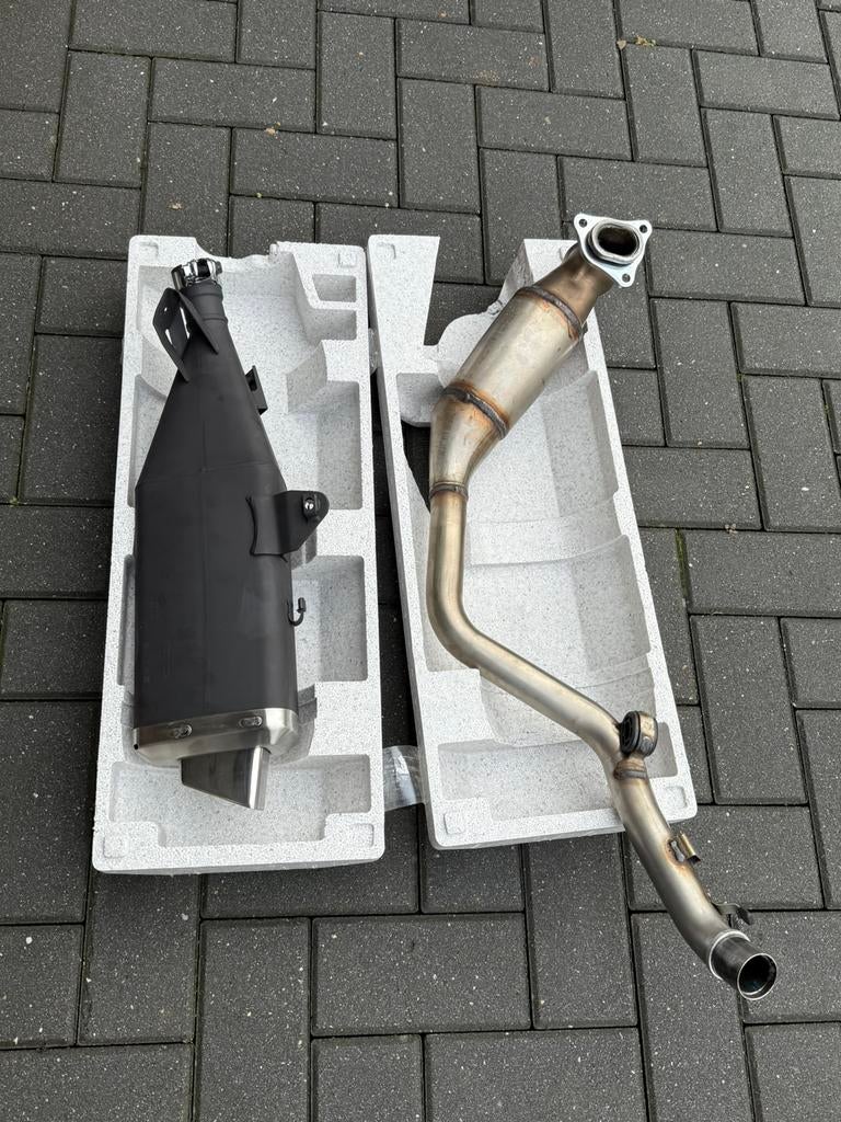 Nieuwe Honda Uitlaat - Origineel (SCHERP GEPRIJSD!!!), Motoren, Onderdelen | Honda, Ophalen, Nieuw