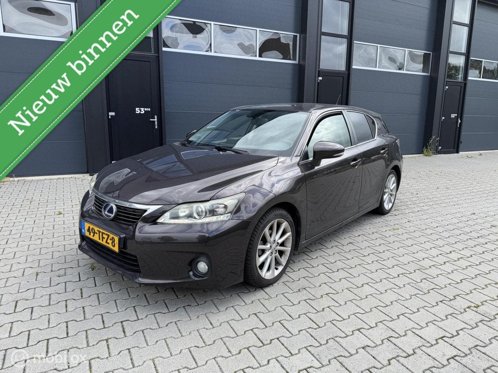 Lexus CT 200h Business Line goed onderhouden, Auto's, Lexus, Euro 5, Gebruikt, 4 cilinders, Bruin