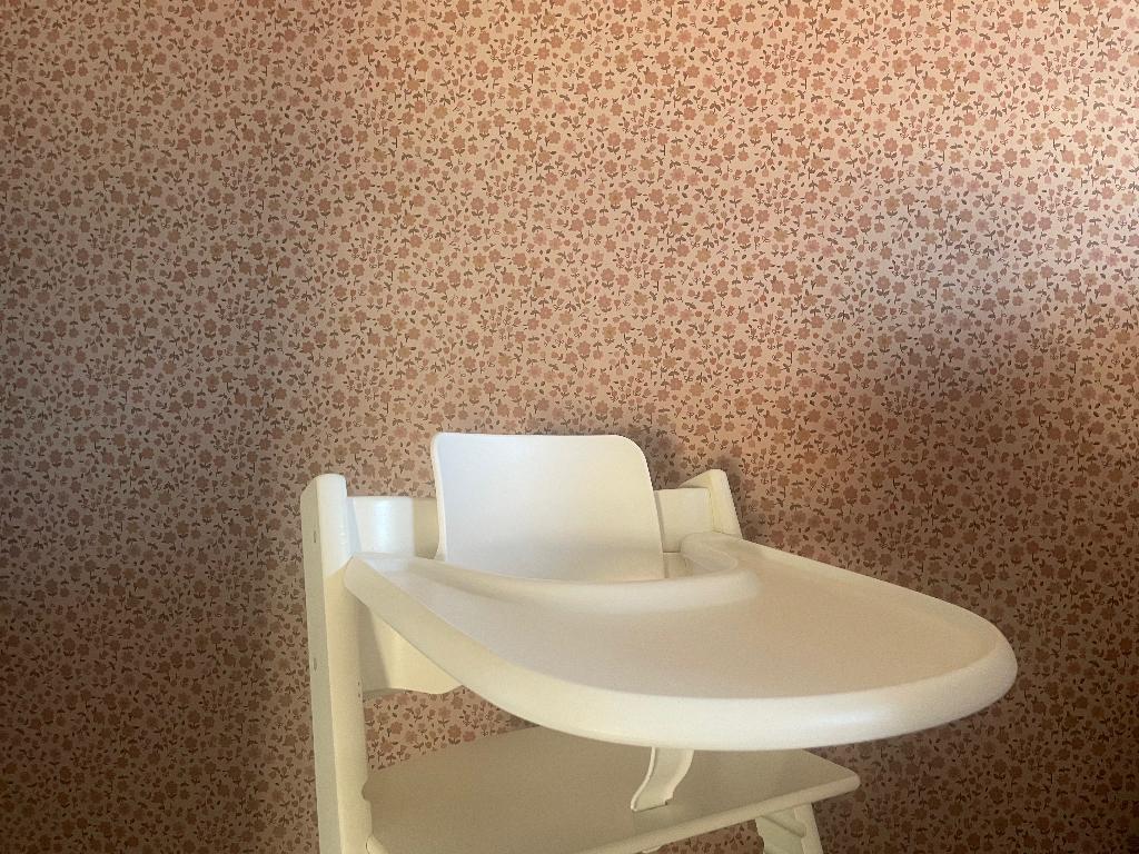 Nieuw! Babyset en Playtray wit voor de stokke tripp Trapp, Kinderen en Baby's, Kinderstoelen, Ophalen of Verzenden, Nieuw, Meegroeistoel