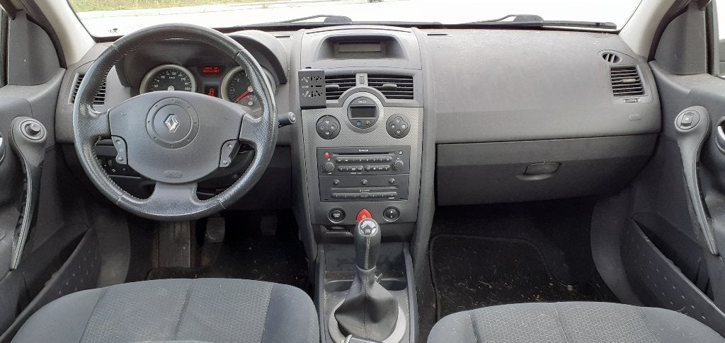 Foto 8 van Renault Mégane 1.6 16V 2005 Groen