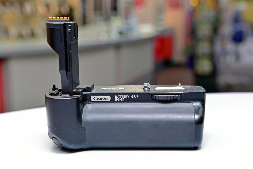 Canon BG-E1 grip voor de Canon 300D., Canon, Gebruikt, Ophalen of Verzenden, Canon