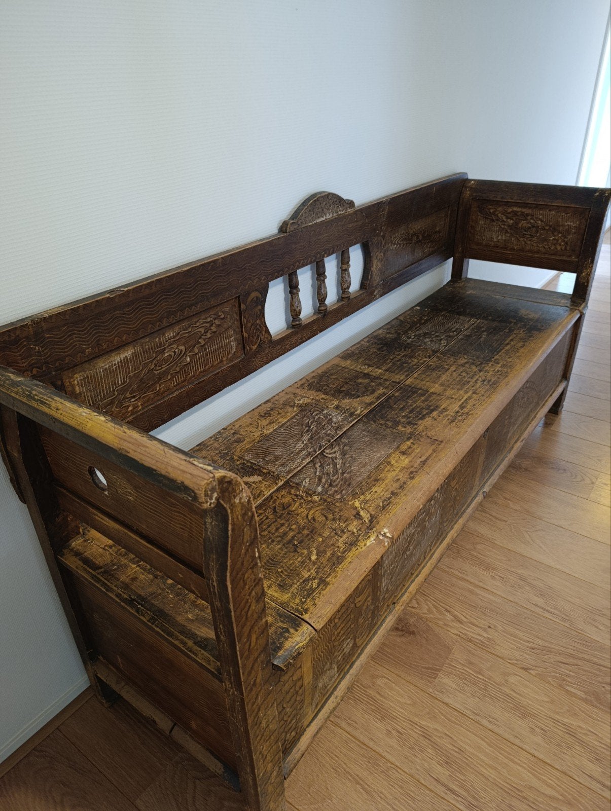 Antieke houten bank met opbergruimte, handgeschilderd, Antiek en Kunst, Ophalen