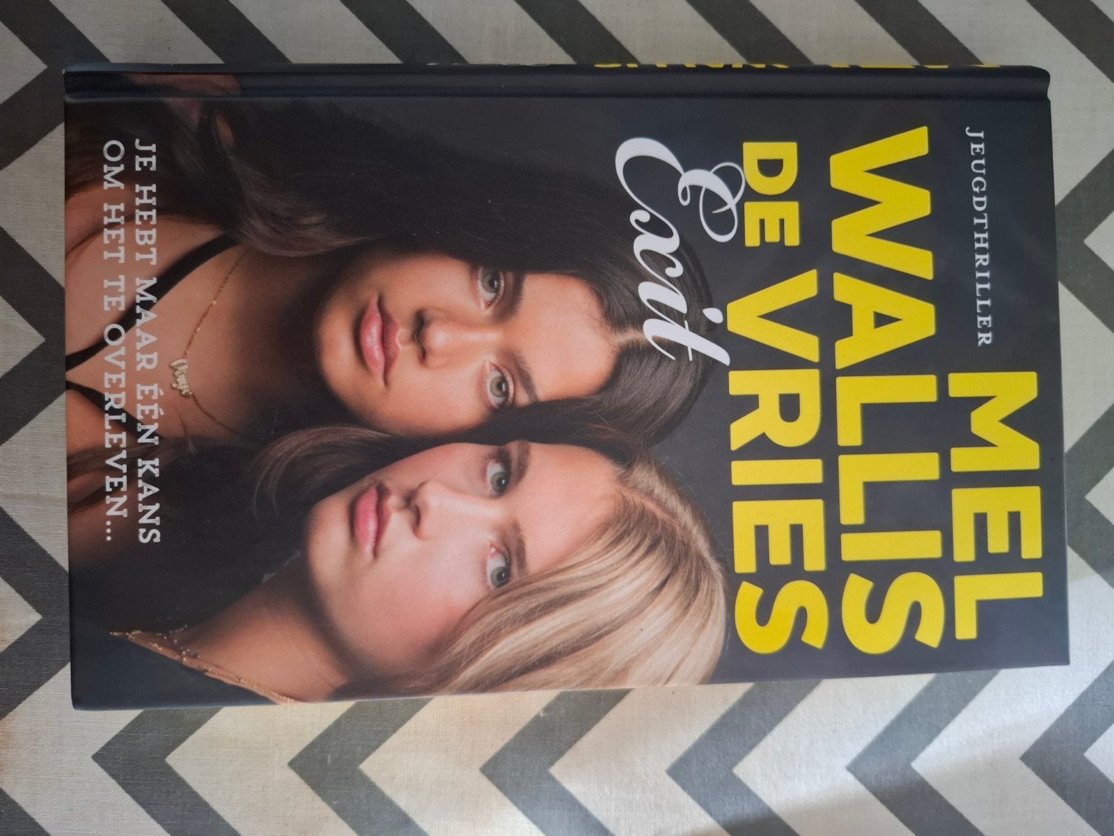 3 jeugdthrillers van Mel Wallis de Vries, Ophalen of Verzenden, Gelezen, Mel Wallis de Vries, Fictie